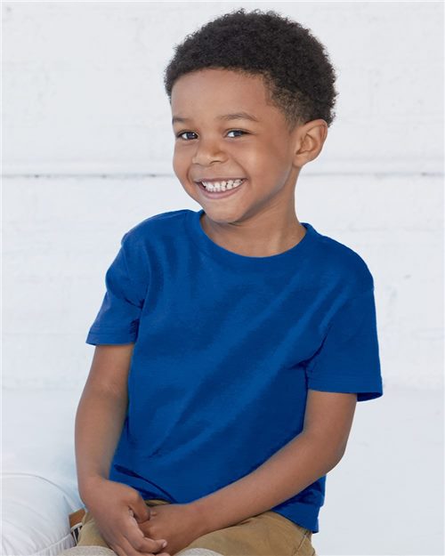 smiling child model wearing rabbit skins toddler cotton jersey tee in royal blue