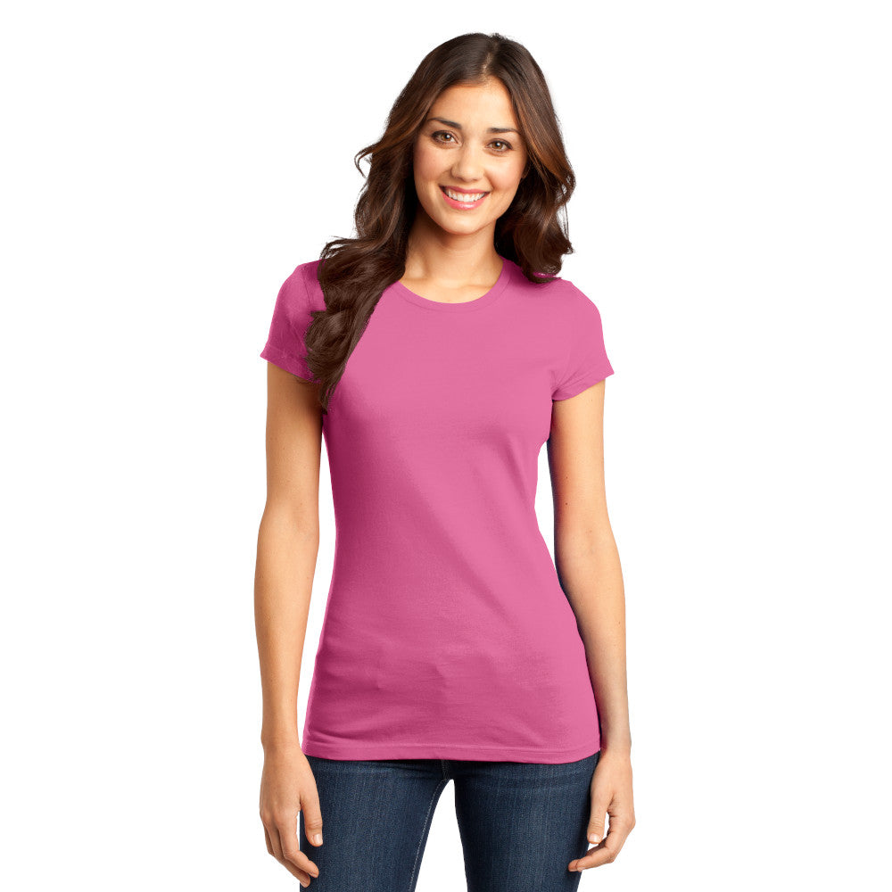 district womens fitted tee true pink